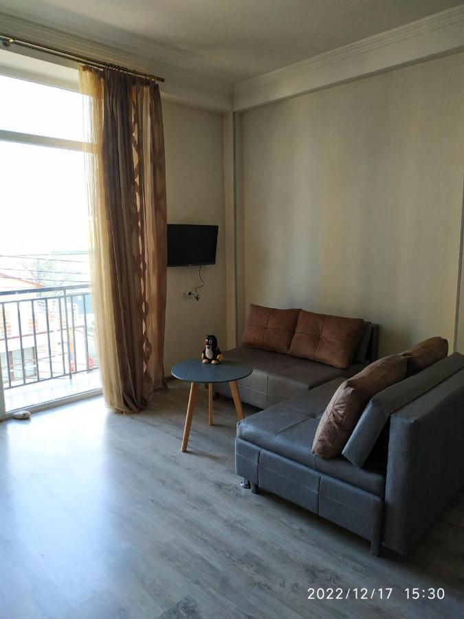 Apartment Sandra Tbilisi Exterior photo