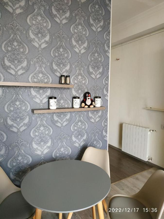 Apartment Sandra Tbilisi Exterior photo
